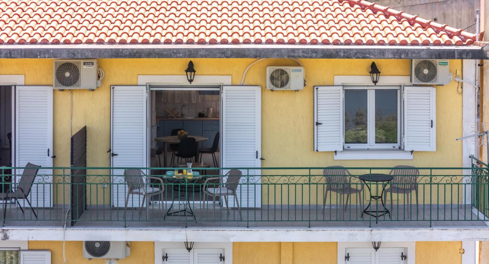 Apaggio Di Argostoli Apartments - Private Parking & Sea View Екстериор снимка